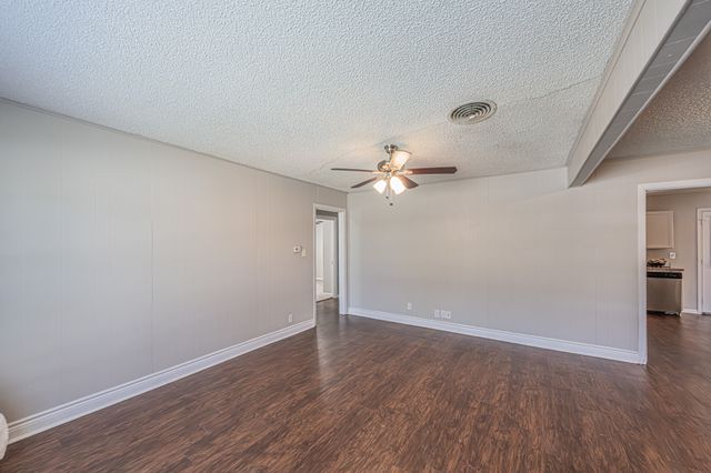 101 S Valera Court, Fort Worth, TX 76134