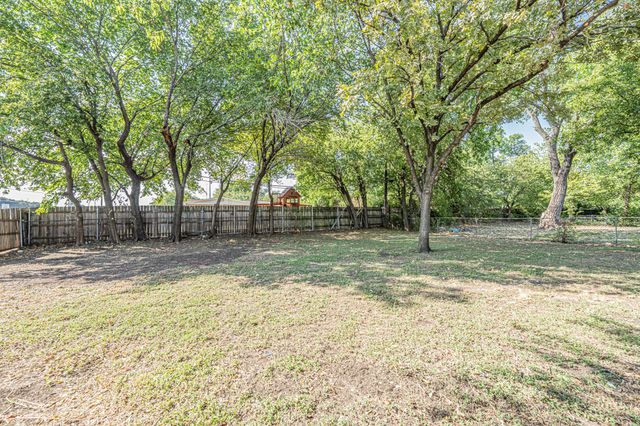 101 S Valera Court, Fort Worth, TX 76134