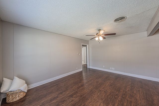 101 S Valera Court, Fort Worth, TX 76134