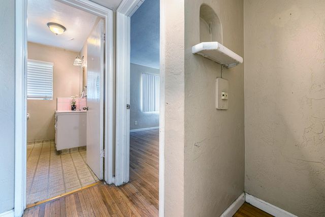 2414 N 1st Street, Fresno, CA 93703