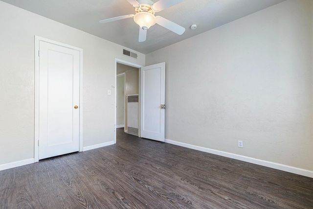 2414 N 1st Street, Fresno, CA 93703