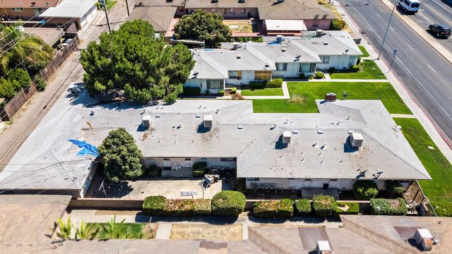 2414 N 1st Street, Fresno, CA 93703