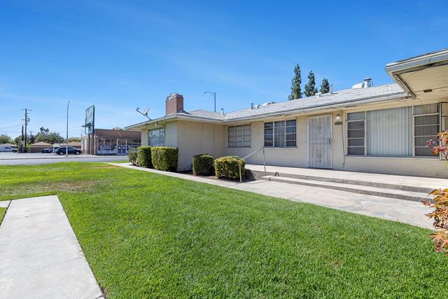 2414 N 1st Street, Fresno, CA 93703