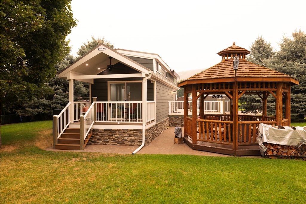 311 Kingfisher Loop, Eureka, MT 59917 photo 2