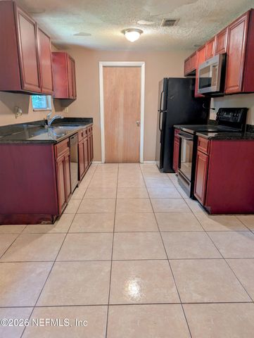 2773 WINCHESTER Avenue, Orange Park, FL 32065