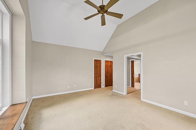 224 Crooked Stick PASS, North Prairie, WI 53153