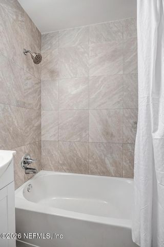 1050 GLYNLEA Road, Jacksonville, FL 32216
