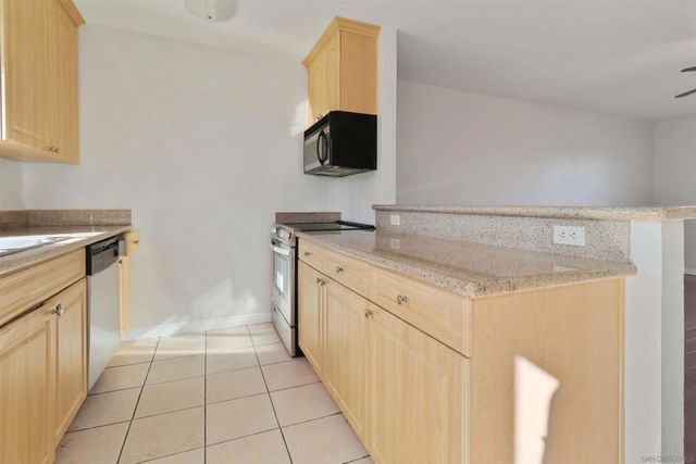 1160 E Washington Ave 3, El Cajon, CA 92019