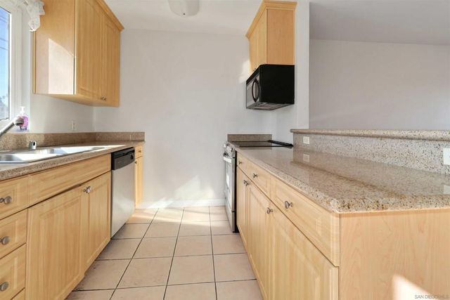 1160 E Washington Ave 3, El Cajon, CA 92019