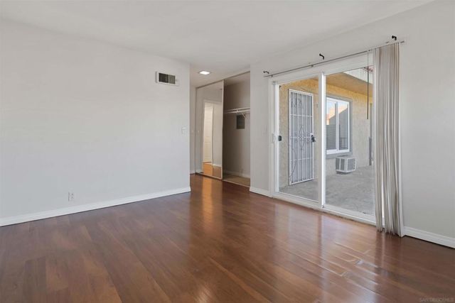 1160 E Washington Ave 3, El Cajon, CA 92019