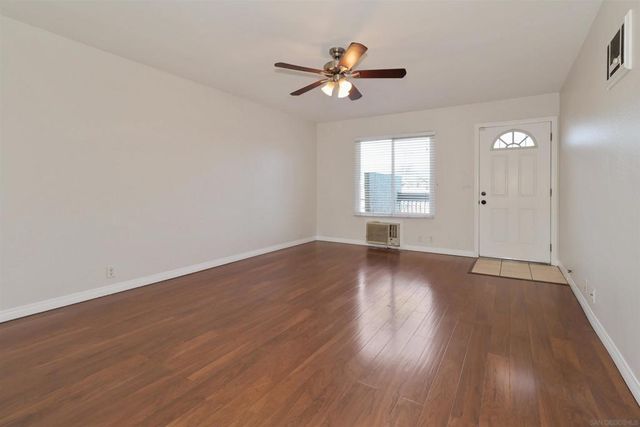 1160 E Washington Ave 3, El Cajon, CA 92019