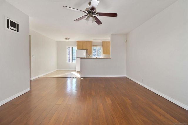 1160 E Washington Ave 3, El Cajon, CA 92019