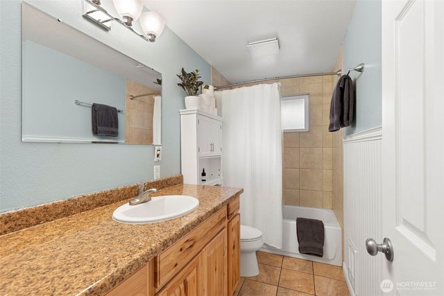 792 NW Firglade Drive, Bremerton, WA 98311