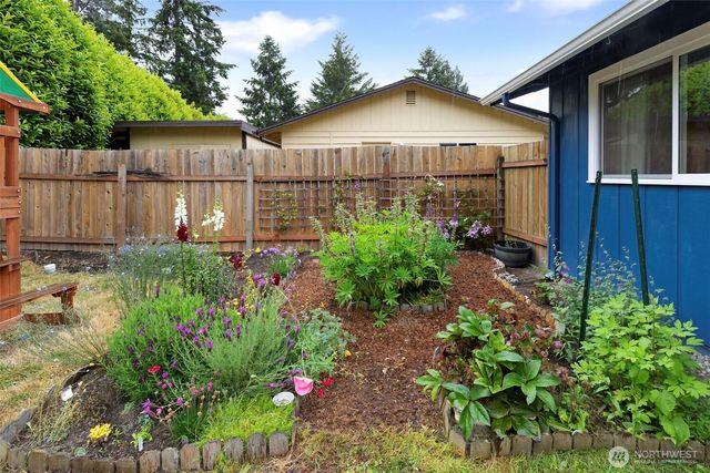 792 NW Firglade Drive, Bremerton, WA 98311