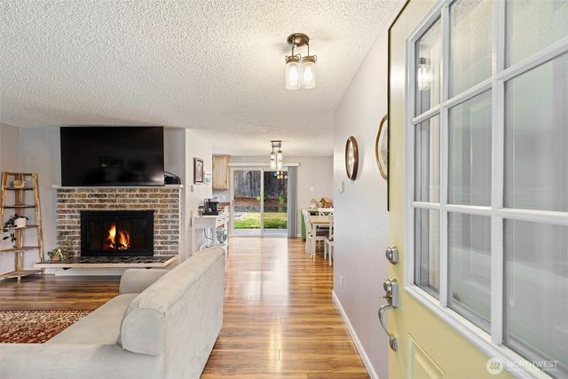 792 NW Firglade Drive, Bremerton, WA 98311