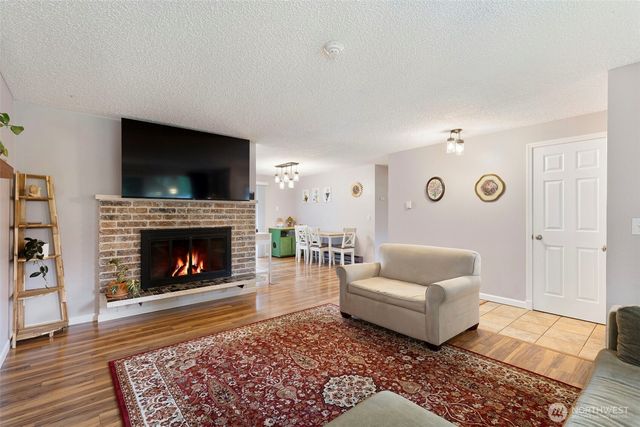792 NW Firglade Drive, Bremerton, WA 98311