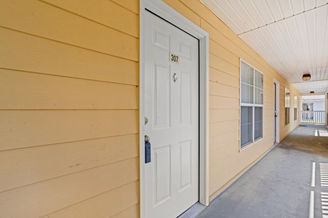 4251 Villas Dr Unit 307, Little River, SC 29566