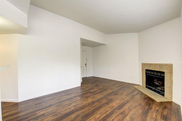 7200 W T C Jester Boulevard 904, Houston, TX 77088