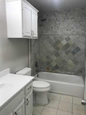 4009 Azalea Lane, Garland, TX 75043