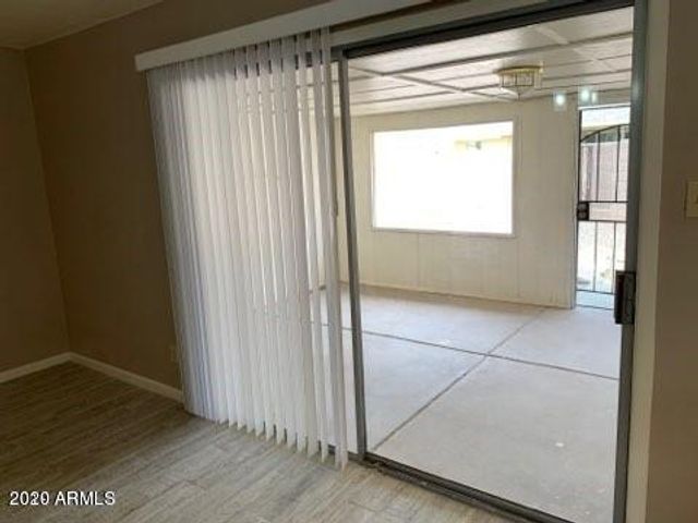 1412 E REDFIELD Road, Tempe, AZ 85283