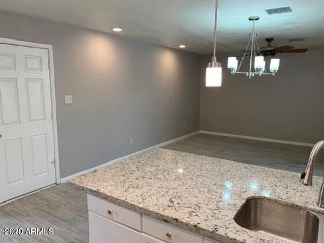 1412 E REDFIELD Road, Tempe, AZ 85283