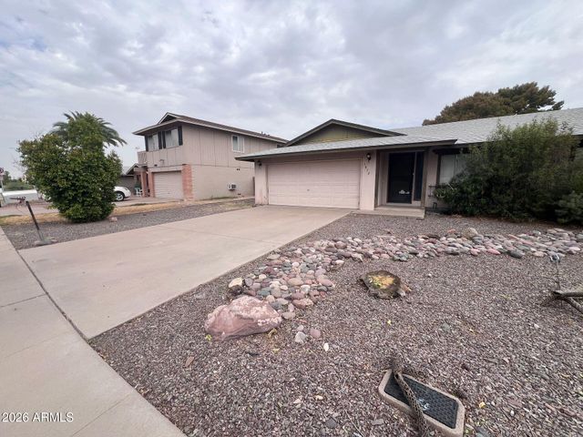 1412 E REDFIELD Road, Tempe, AZ 85283