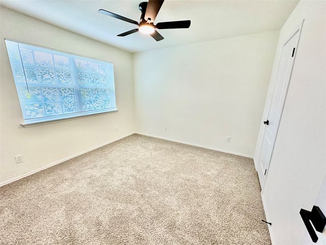 4617 Waterway Drive N, Fort Worth, TX 76137