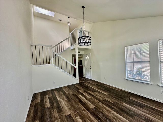 4617 Waterway Drive N, Fort Worth, TX 76137