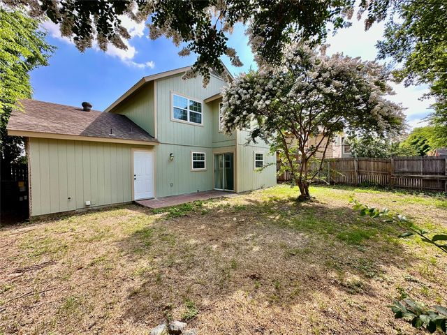 4617 Waterway Drive N, Fort Worth, TX 76137