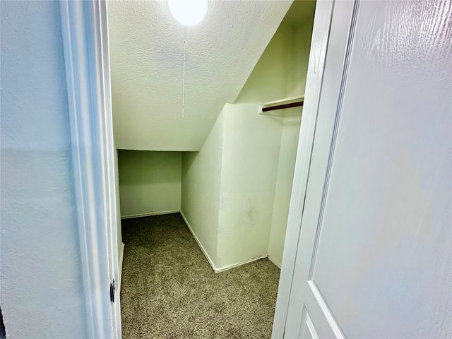 4617 Waterway Drive N, Fort Worth, TX 76137