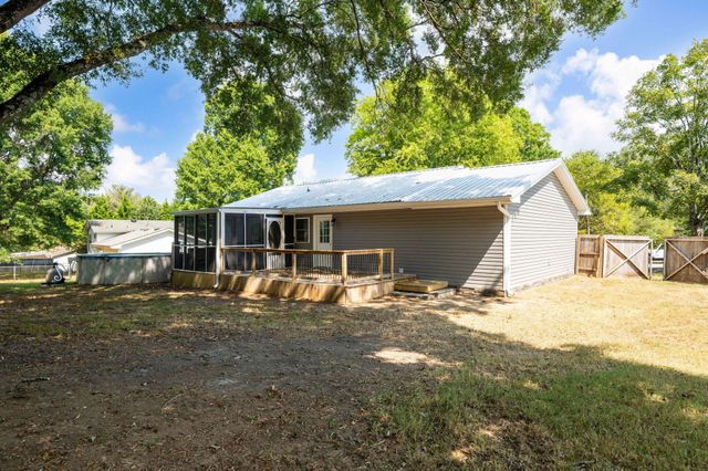 146 Fescue Drive, Chickamauga, GA 30707