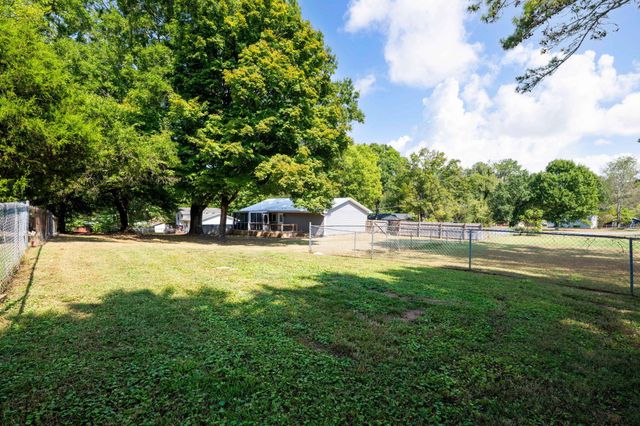 146 Fescue Drive, Chickamauga, GA 30707