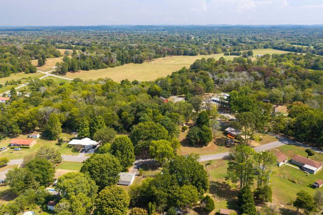 146 Fescue Drive, Chickamauga, GA 30707