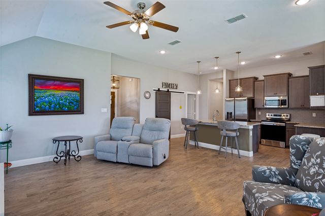 116 Kens Court, Pilot Point, TX 76258