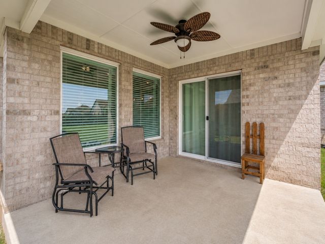 116 Kens Court, Pilot Point, TX 76258