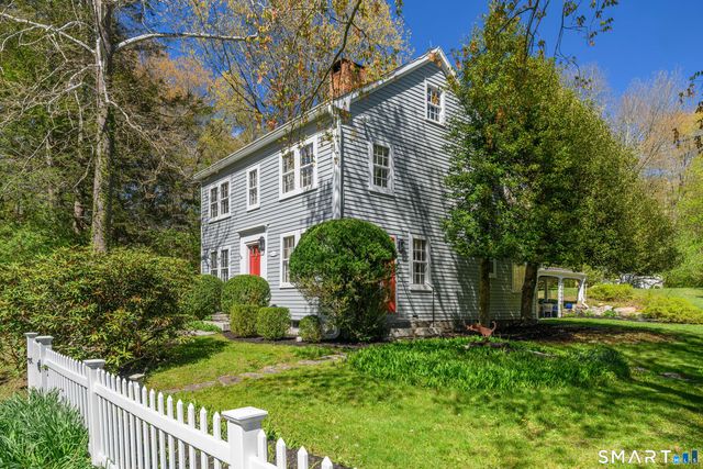 6 High Rock Road, Newtown, CT 06482
