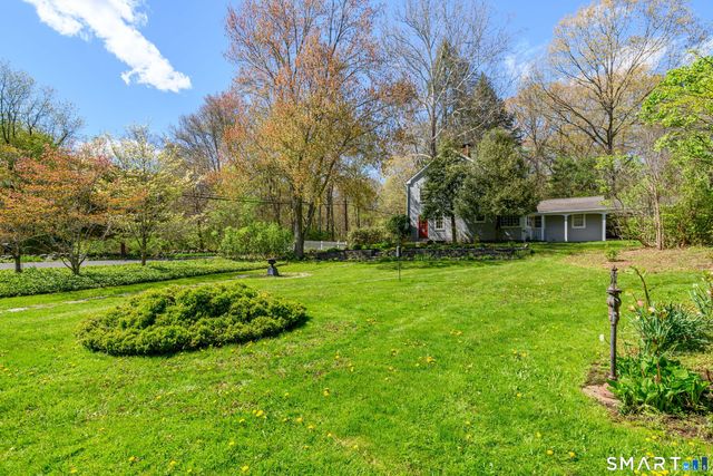 6 High Rock Road, Newtown, CT 06482