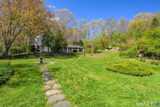 6 High Rock Road, Newtown, CT 06482
