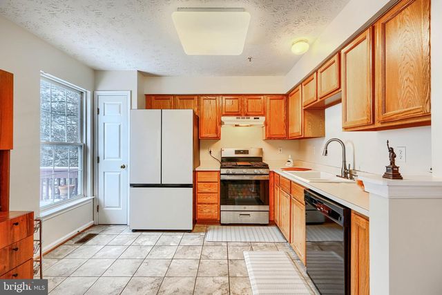 10 BLUESTEM CT, Owings Mills, MD 21117