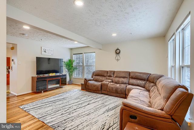 10 BLUESTEM CT, Owings Mills, MD 21117