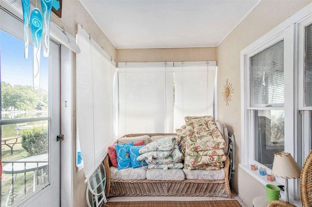51361 Summit Street, Paw Paw, MI 49079