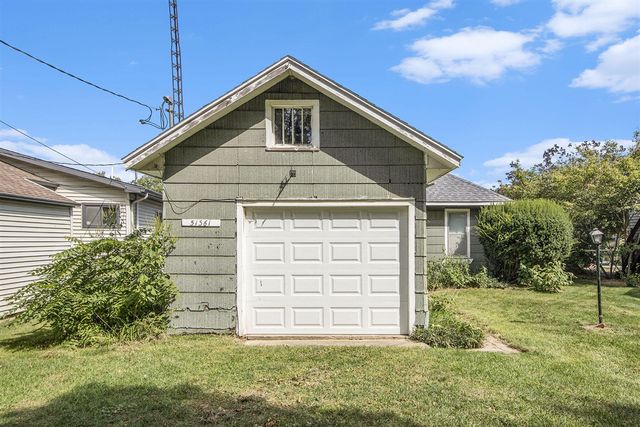 51361 Summit Street, Paw Paw, MI 49079