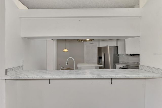 5711 GARDEN LAKES PALM, Bradenton, FL 34203