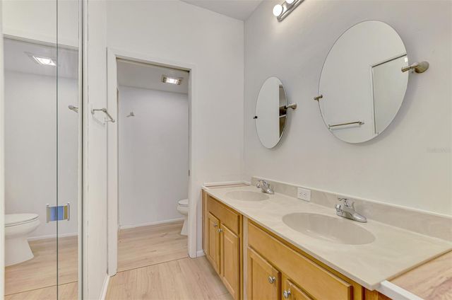 5711 GARDEN LAKES PALM, Bradenton, FL 34203