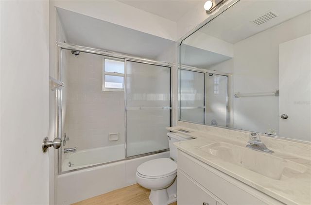 5711 GARDEN LAKES PALM, Bradenton, FL 34203