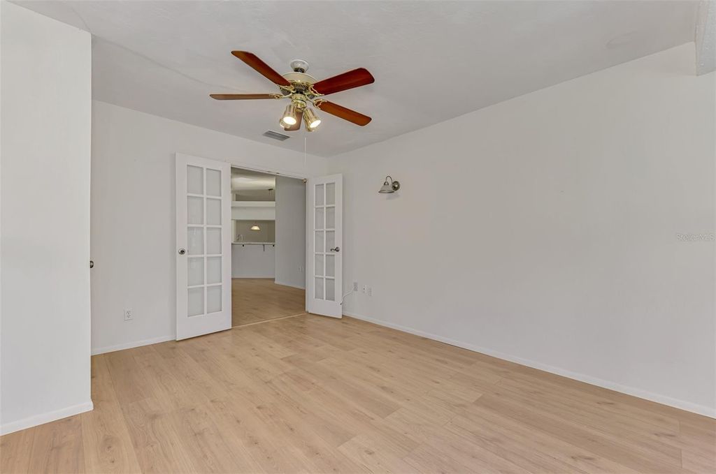 Image 44 of property listing at 5711 GARDEN LAKES PALM, Bradenton, FL 34203