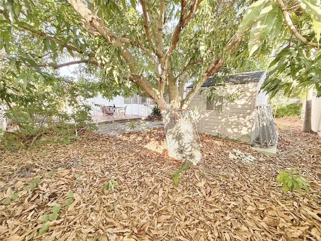 334 W 36th Ter, Hialeah, FL 33012