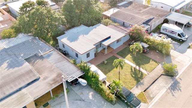 334 W 36th Ter, Hialeah, FL 33012