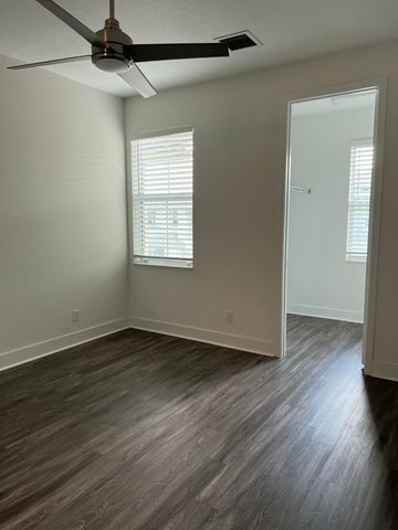 4928 Pointe Midtown Way, Palm Beach Gardens, FL 33418