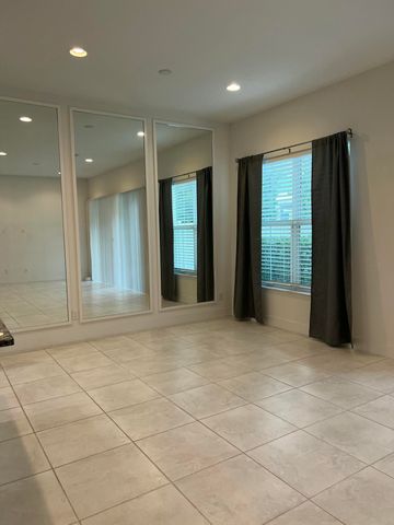 4928 Pointe Midtown Way, Palm Beach Gardens, FL 33418